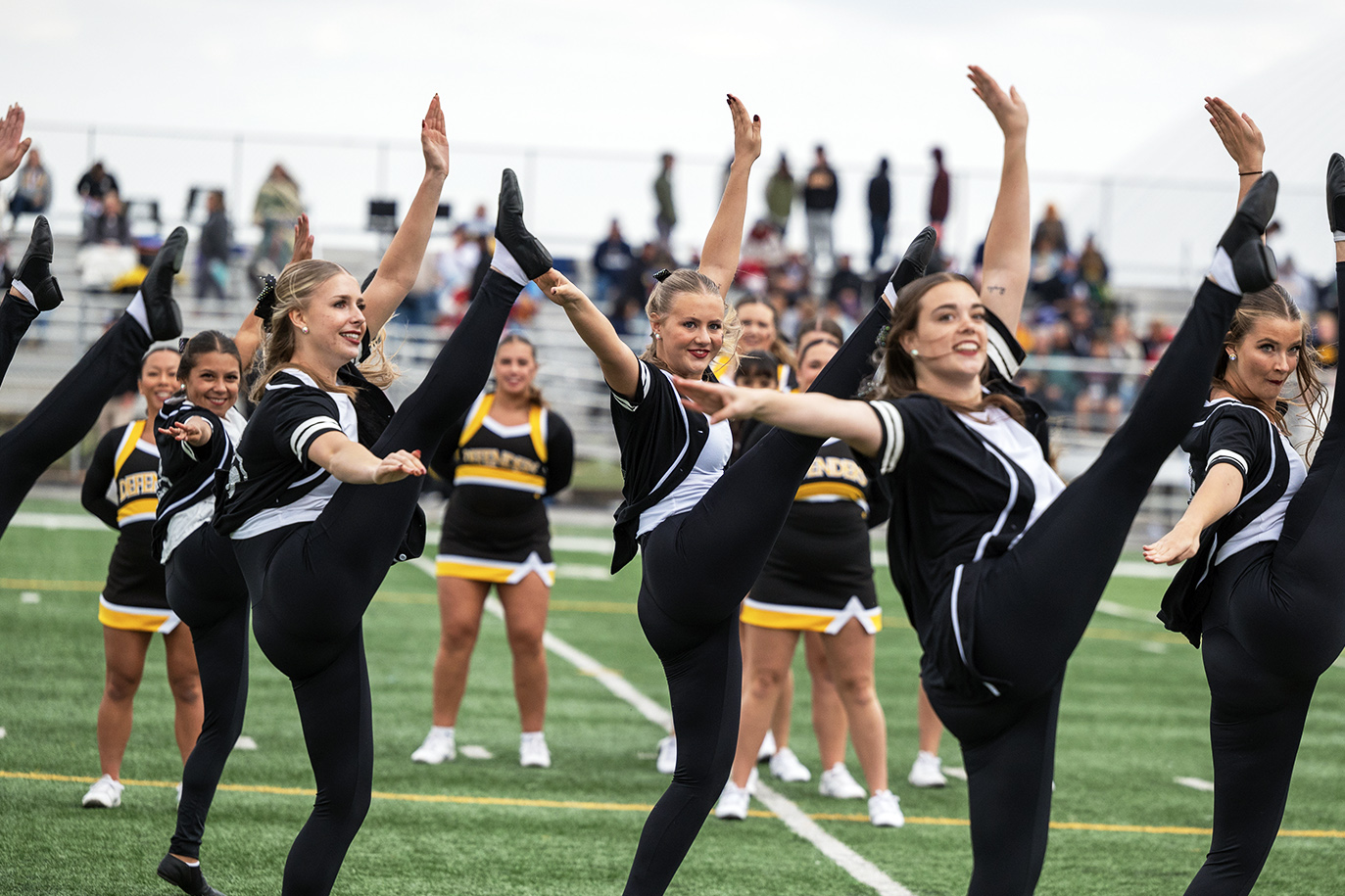 Defender Cheer & Dance photo